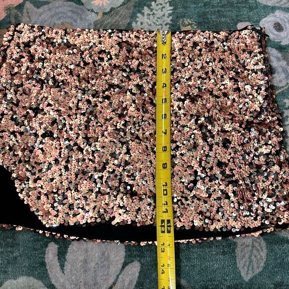 FREE PEOPLE Annalise Sequin Mini Skirt Rose Gold Short Sparkly size 4 small Slit - Picture 12 of 16